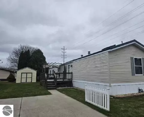 5232 E Broadway St #LOT 318, Mount Pleasant, MI 48858