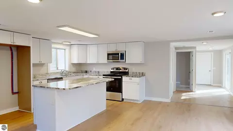 724 E Cranberry Lake Rd, Harrison, MI 48625 photo 4