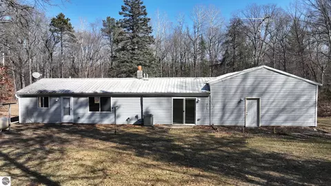 724 E Cranberry Lake Rd, Harrison, MI 48625 photo 23