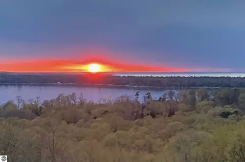 Parcel C Big Sky Trail, Maple City, MI 49636