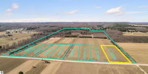 B Fox Road, Buckley, MI 49620