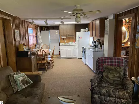2496 Forest Dr, Lupton, MI 48635 photo 8
