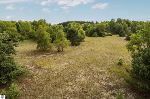 150 Weldon Rd, Beulah, MI 49617 photo 11