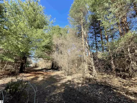 tbd S Fenmore Rd, Merrill, MI 48637