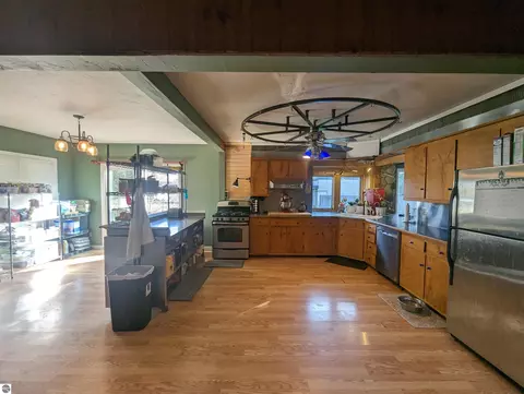 218 W Saginaw St, Au Gres, MI 48703 photo 16