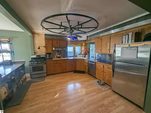 218 W Saginaw St, Au Gres, MI 48703 photo 14