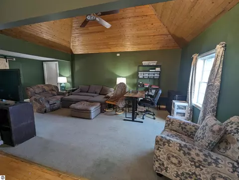 218 W Saginaw St, Au Gres, MI 48703 photo 3