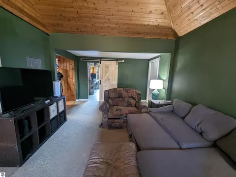 218 W Saginaw St, Au Gres, MI 48703 photo 6