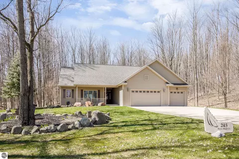 245 Rosebud Ct, Traverse City, MI 49696