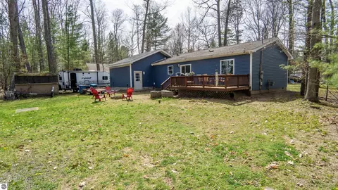 857 Cedar Trl, Interlochen, MI 49643 photo 9