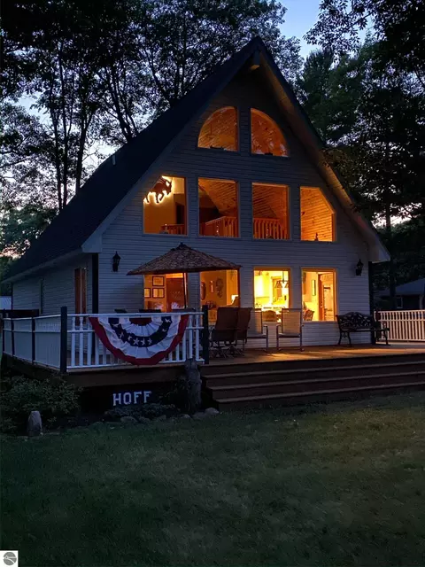 760 S Crescent Ave, Au Gres, MI 48703 photo 1