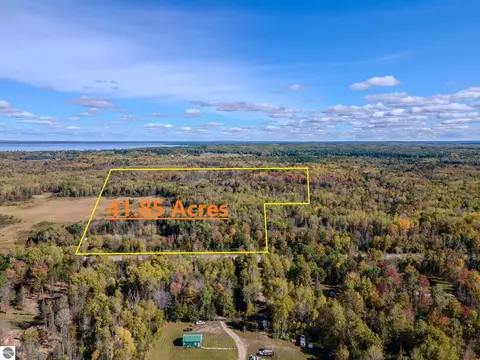 Nnn S Harrison Road, Houghton Lake, MI 48629