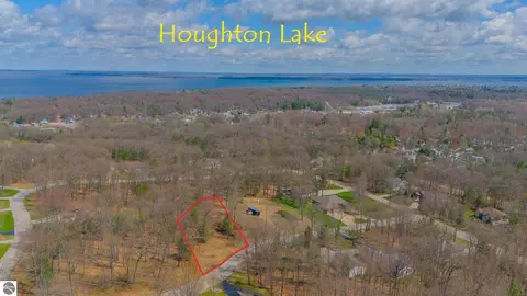 Nnn Frisco, Houghton Lake, MI 48629