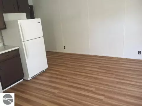 6074 E Broadway, Mount Pleasant, MI 48858 photo 16
