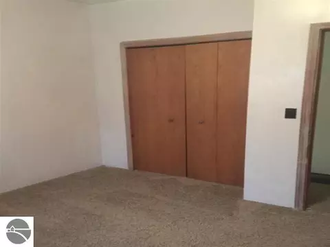 6074 E Broadway, Mount Pleasant, MI 48858 photo 8