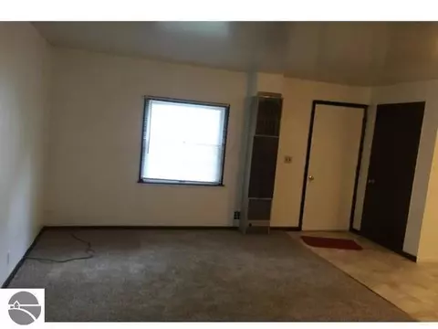 6074 E Broadway, Mount Pleasant, MI 48858 photo 13