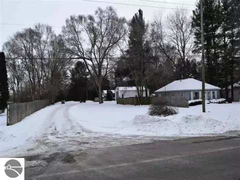 6074 E Broadway, Mount Pleasant, MI 48858 photo 18