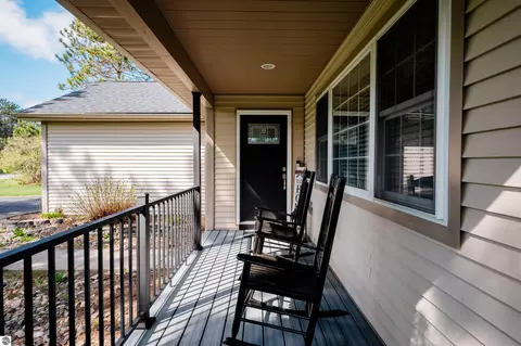 8224 Mapleleaf Dr, Traverse City, MI 49684 photo 67