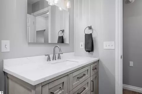 8224 Mapleleaf Dr, Traverse City, MI 49684 photo 30