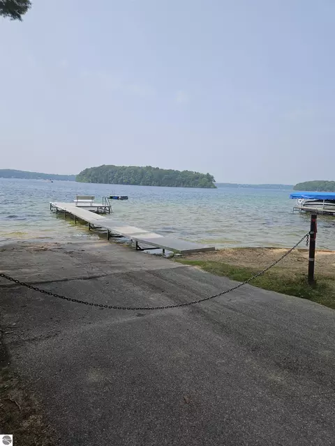1388 1434 Cedar Dr, Traverse City, MI 49685