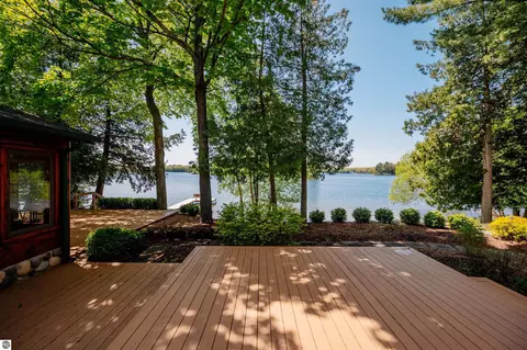 455 Bradfield Ln, Traverse City, MI 49685