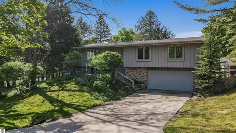 1313 Ramsdell St, Traverse City, MI 49684