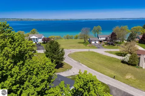 3214 Michael Dr, Williamsburg, MI 49690 photo 41
