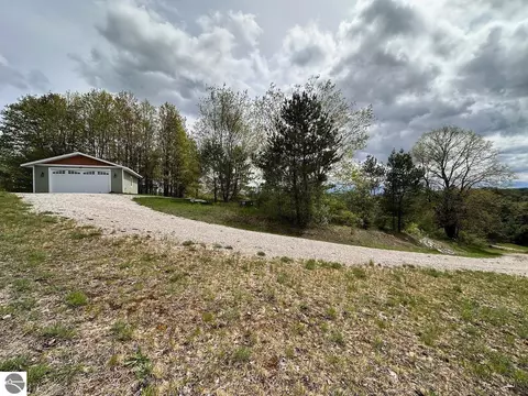 6094 Rolling Rdg, Ellsworth, MI 49729 photo 16
