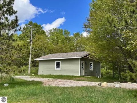 6094 Rolling Rdg, Ellsworth, MI 49729 photo 9