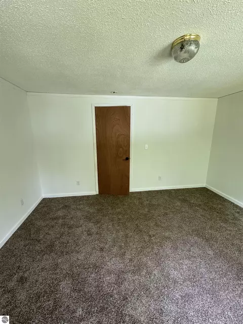 5212 Rose City Rd, Lupton, MI 48635 photo 32