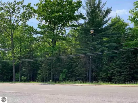 Nnn W Houghton Lake Drive, Houghton Lake, MI 48629