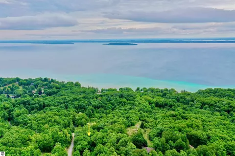 E Northern Sites Drive, Traverse City, MI 49684