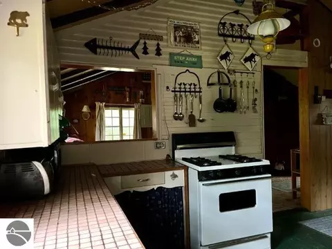 6108 Circle Rd, Hale, MI 48739 photo 4
