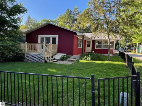 1672 Elberta Resort Rd, Frankfort, MI 49635