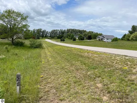 Unit 28 E Shaker Trail, Suttons Bay, MI 49682 photo 5