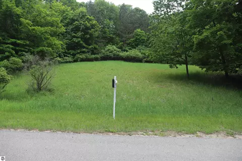 lot17 Crystal View Cmns, Beulah, MI 49617