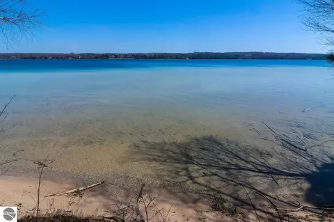 V/l N Manitou Trail, Leland, MI 49654