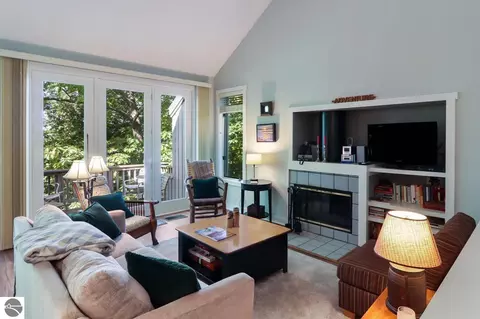 18 Brook Hl # C, Glen Arbor, MI 49636