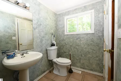 5771 Esmond Rd, Hale, MI 48739 photo 9