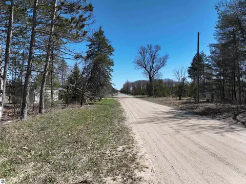 E 12 Road, Manton, MI 49663 photo 9