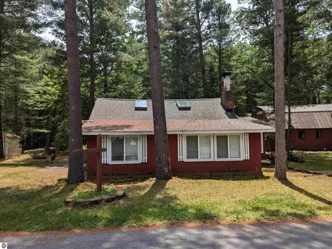 5264 E 28th St, Au Gres, MI 48703 photo 3