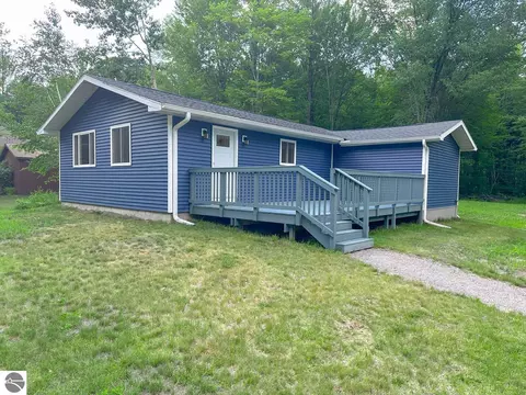 3390 W Curtis Rd, Coleman, MI 48618