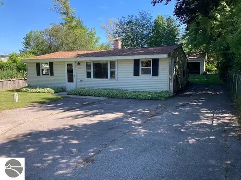 3775 Brook Dr, Traverse City, MI 49684