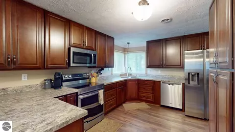 497 E Clarence Rd, Harrison, MI 48625 photo 8