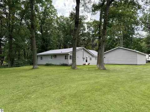 497 E Clarence Rd, Harrison, MI 48625 photo 26