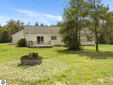 2770 Mohawk Trce, Interlochen, MI 49643 photo 6
