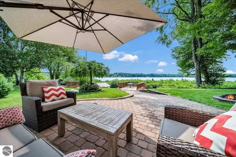 2896 E Lake Dr, Lupton, MI 48635 photo 5