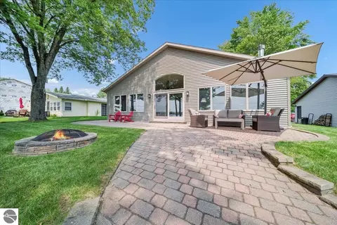 2896 E Lake Dr, Lupton, MI 48635 photo 3