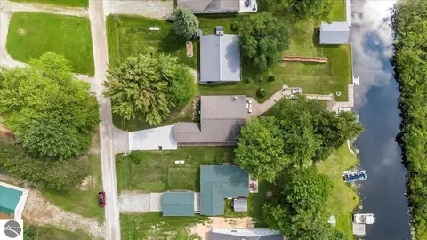 2896 E Lake Dr, Lupton, MI 48635 photo 8