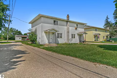 5222 W 5224 W Mobile Trl, Traverse City, MI 49685